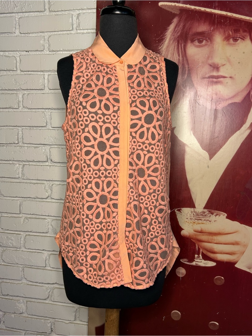 Addison brand Sleeveless Coral Lace-Overlay Button Front top - small/medium